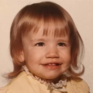 Meet your Posher, Lynne johnston